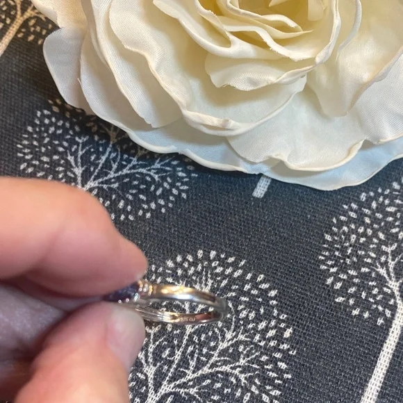 Gorgeous Triple Purple Gemstone Sterling Silver Ring - Picture 5 of 10